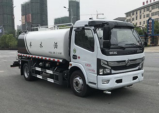 程力威牌CLW5120GSSYT6洒水车