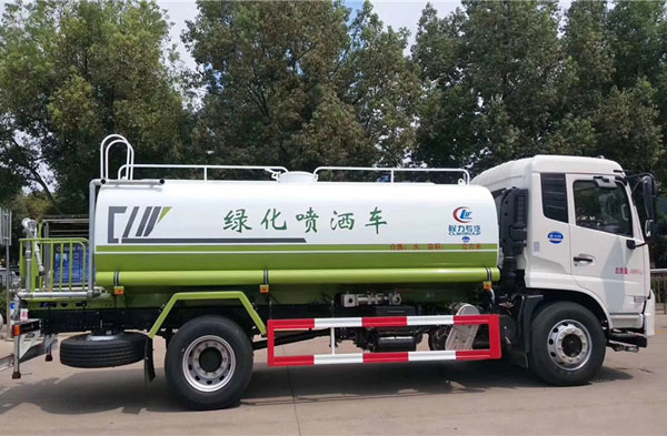 东风天锦洒水车︱14吨洒水车